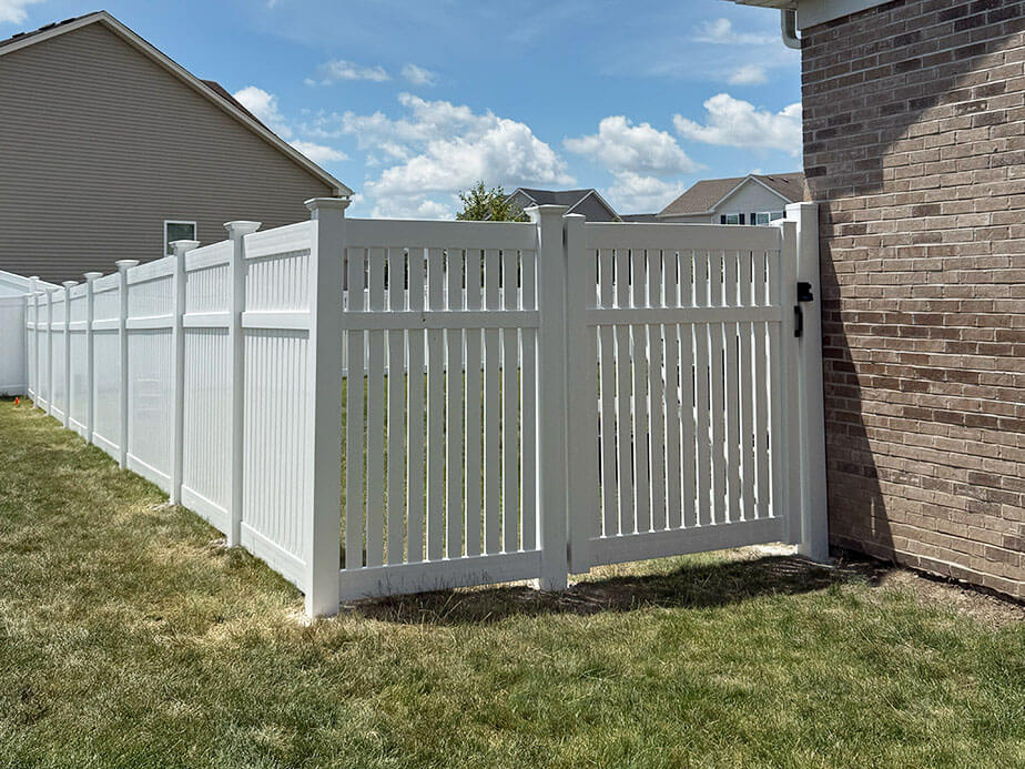 Residential Fence Contractor - St. John Indiana