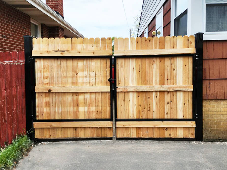 Automated gate contractor in St. John Indiana